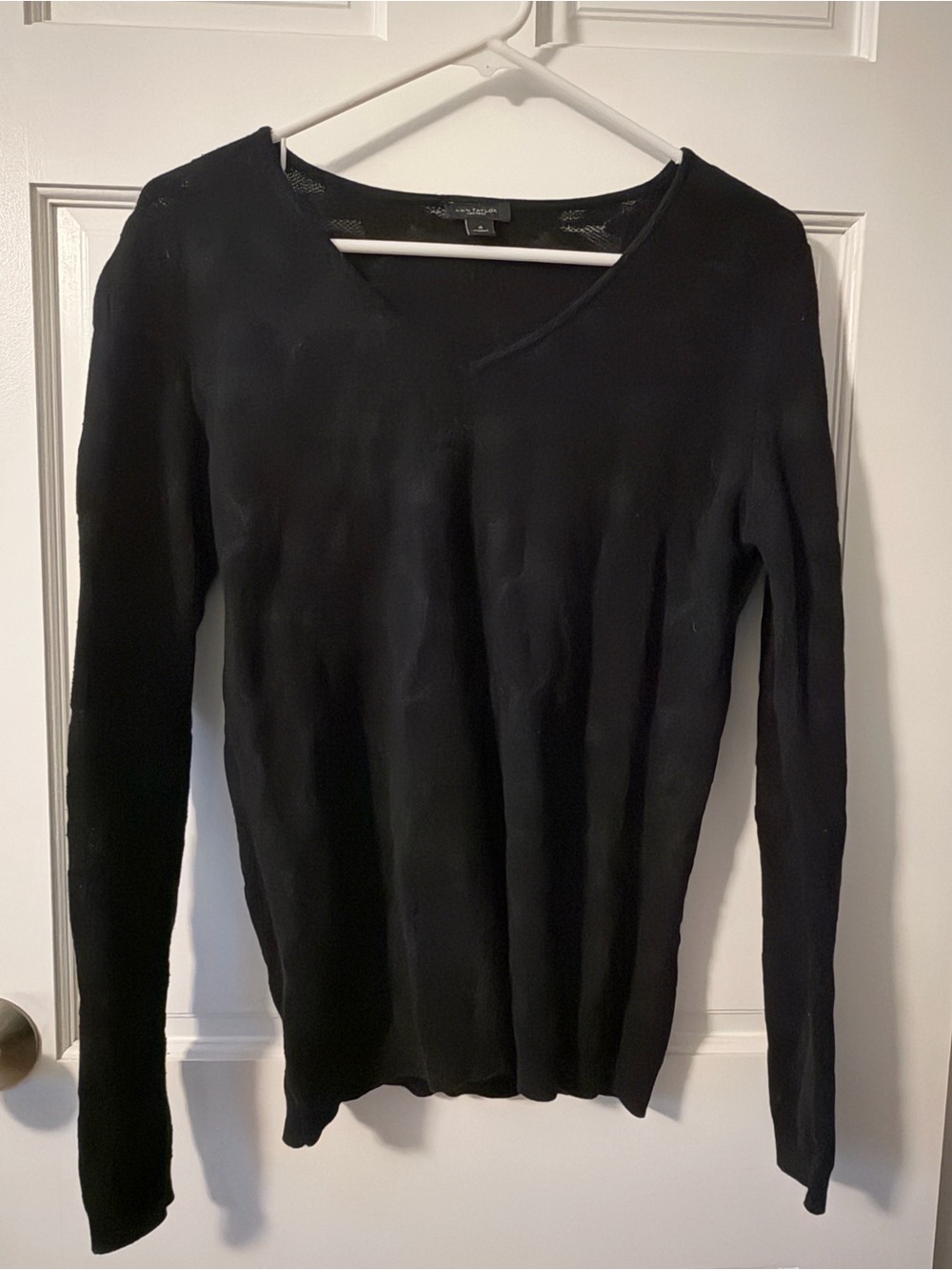Black Women's Lightweight V-Neck Sweater